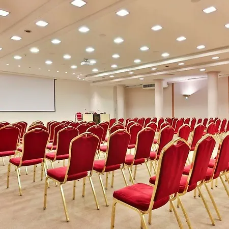 Leon D'oro Hotel 4*